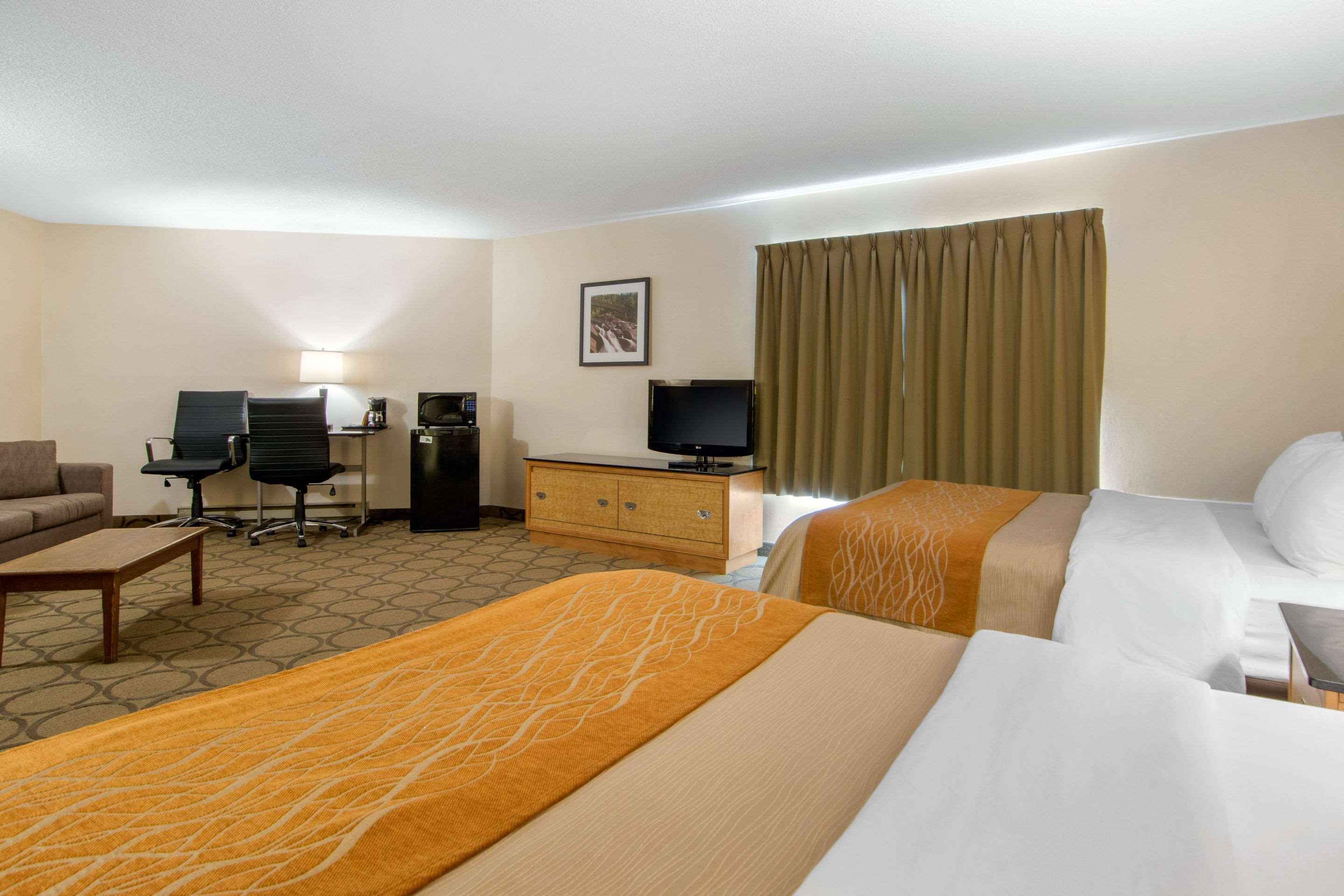 סודברי Comfort Inn מראה חיצוני תמונה